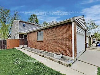 Building Photo - 9153 Meade St