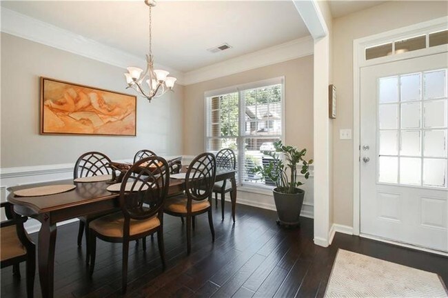 Foto del edificio - 2499 Brynfield Cove