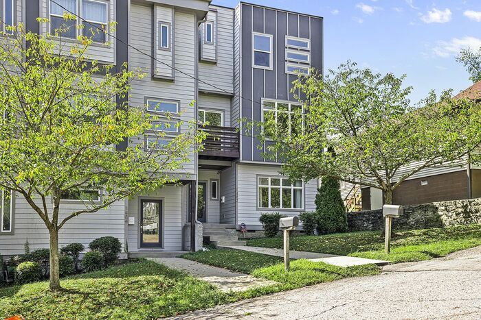 Completely furnished 4BR/2.5BA with fully ... - Completely furnished 4BR/2.5BA with fully ...