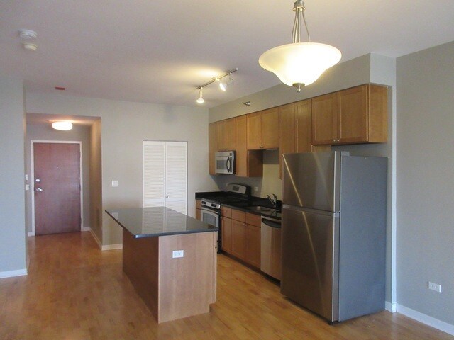 Foto del edificio - 4350 N Broadway St