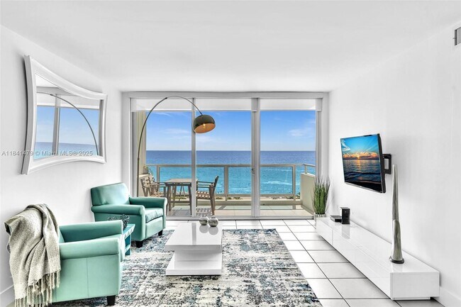 Foto del edificio - 5161 Collins Ave
