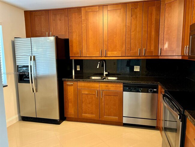 Building Photo - 16531  Blatt Blvd  101 Weston Fl 33326