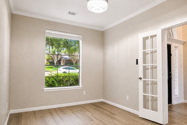 Building Photo - 3906 Lakeridge Canyon Dr