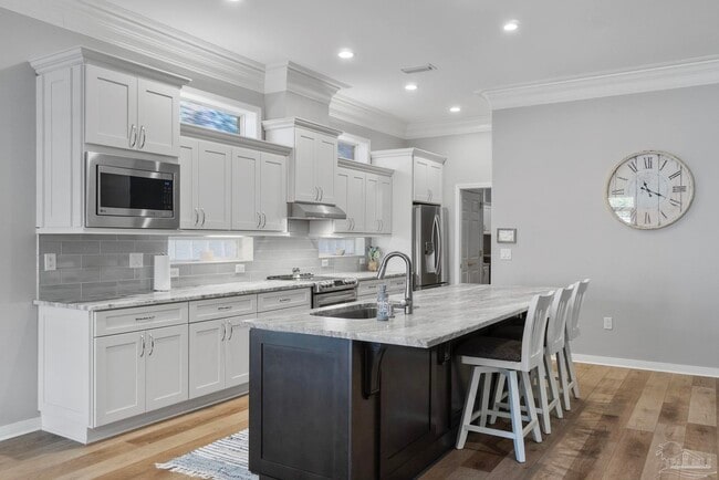 Building Photo - 4062 Oak Pointe Dr