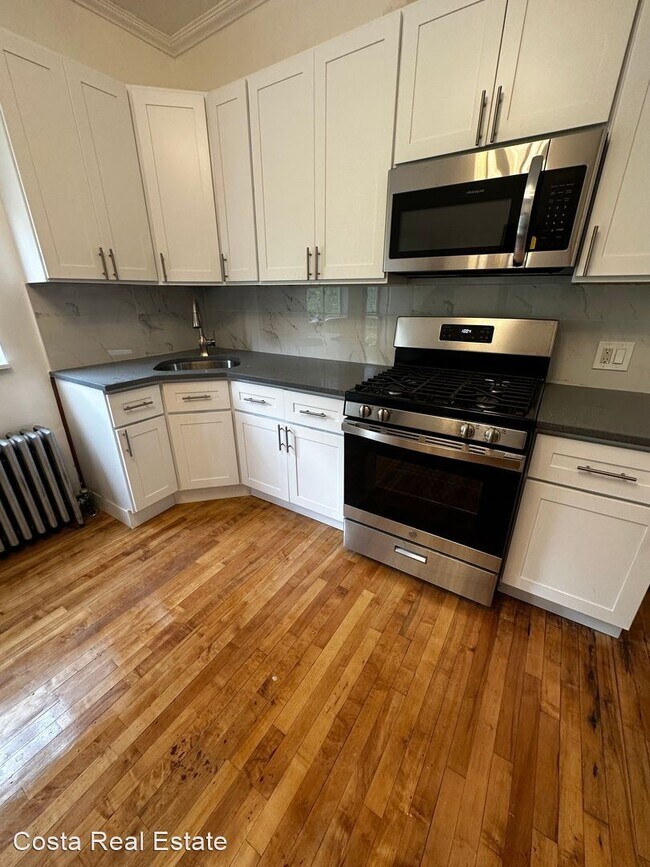 Building Photo - 4 br, 1.5 bath House - 120 Parkfield