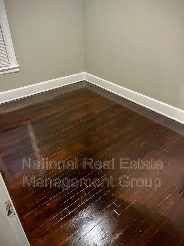 Foto del edificio - 2916-2918 Tyler St