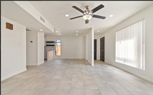 Foto del edificio - 2500 Hayden Rd