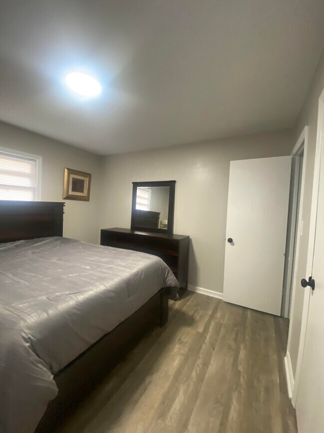 Foto del edificio - 107b Sador St