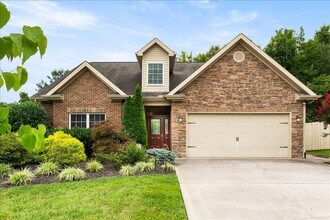 Building Photo - 4726 Pecanwood Way NW