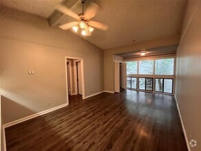 Building Photo - 1514 Forest Trail