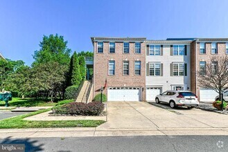 Building Photo - 21371 Hansberry Terrace