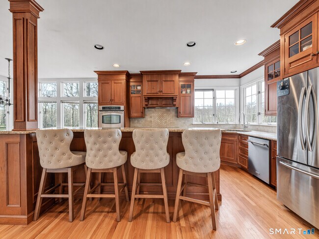 Foto del edificio - 553 Judd Rd