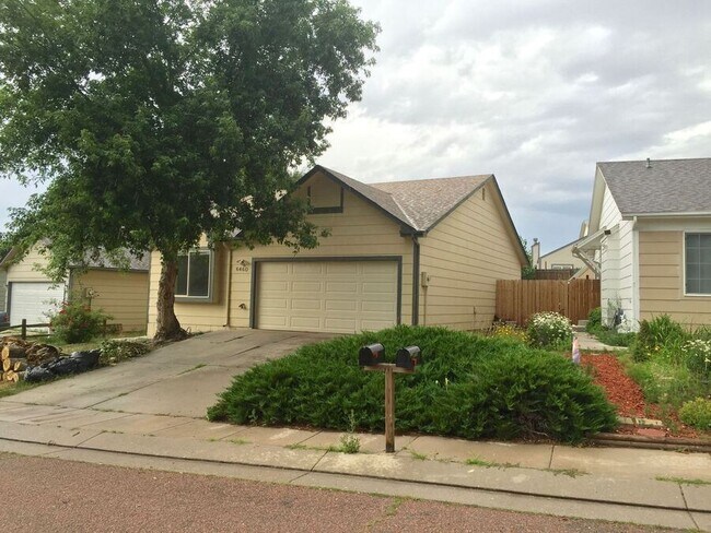 Foto del edificio - 6460 Mohican Dr
