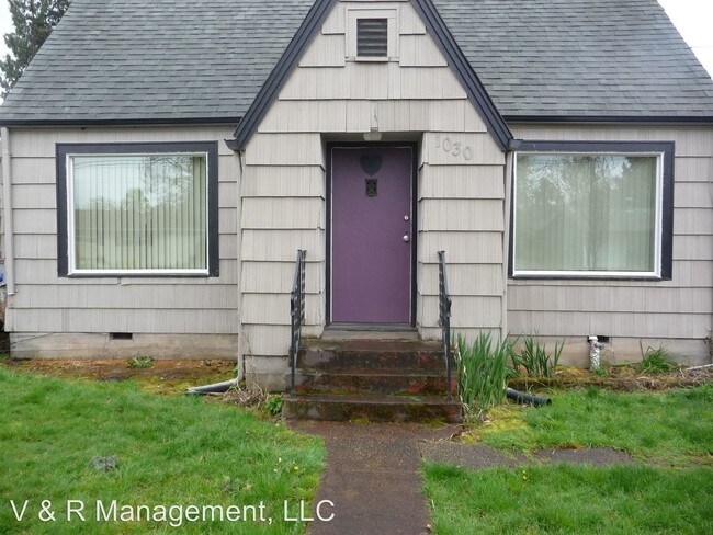 Building Photo - 4 br, 2.5 bath House - 1030 Dearborn Ave. NE