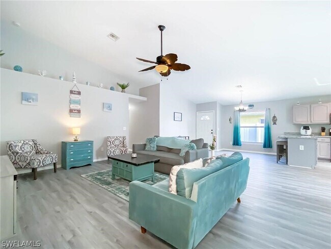 Foto del edificio - 4525 SW 7th Pl