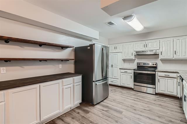 Foto del edificio - 4517 Willow Bend Dr