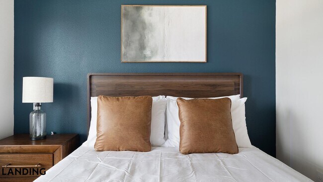 Foto del edificio - 2115 Windsor Blvd