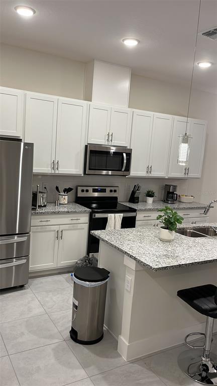 Foto del edificio - 1413 Brookdale Ct