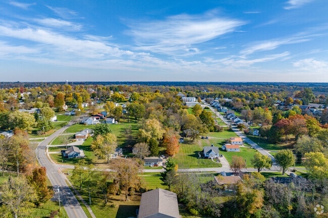 Walton is a scenic town in Kentucky, not far from Cincinnati, Ohio.