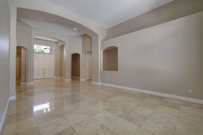 Foto del edificio - EAGLE ROCK