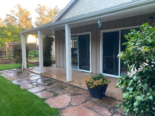 Building Photo - 2227 Sycamore Canyon Rd