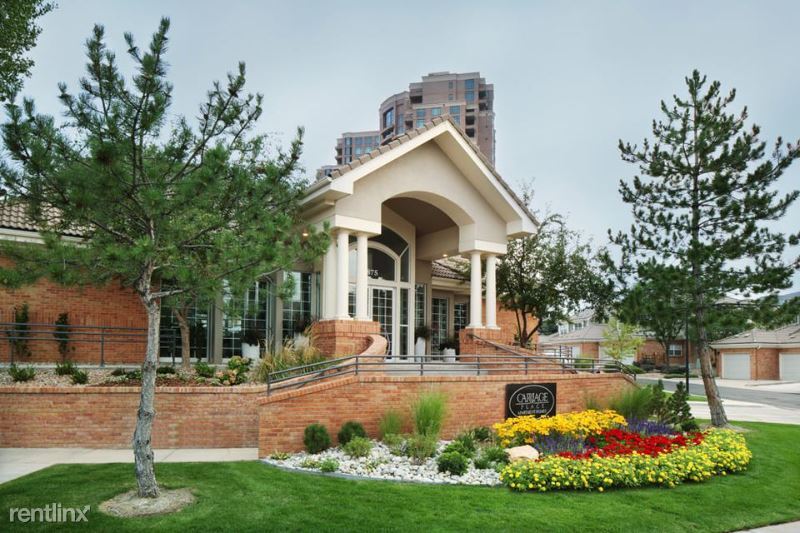 Foto del edificio - 4900 S Ulster St