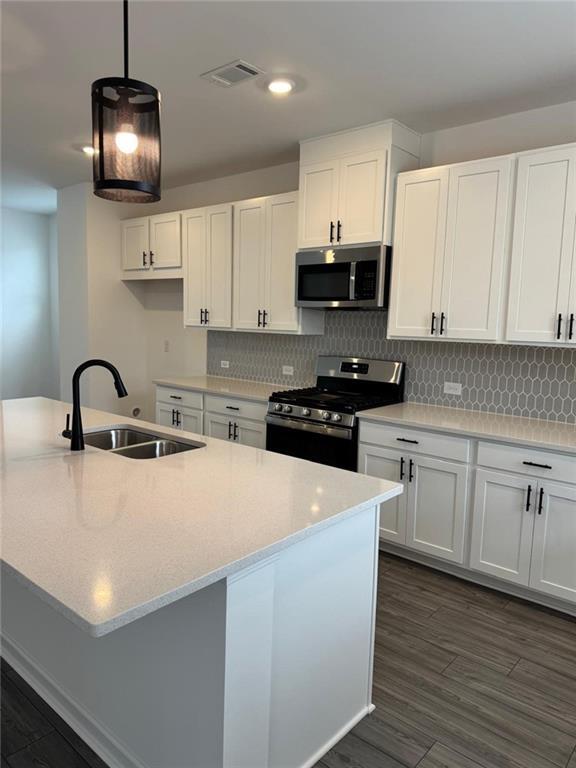 Foto del edificio - 1 Peeples Dr