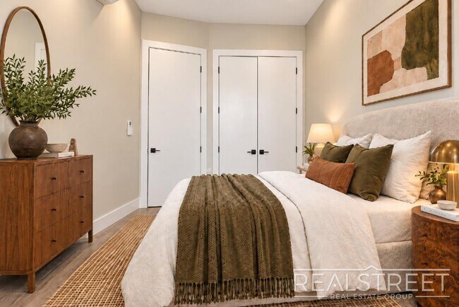 Foto del edificio - SPACIOUS 1 Bed in Bed Stuy!