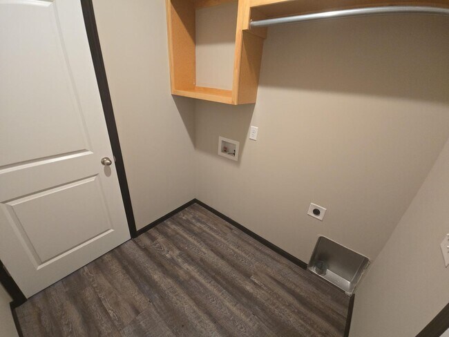 Foto del edificio - 12817/19 E Timber Lake Ct