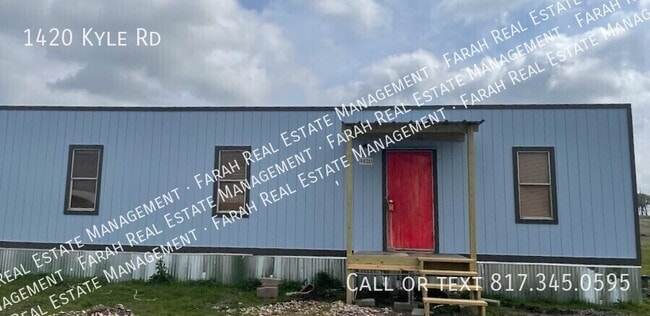 Photo - 1420 Kyle Rd- House