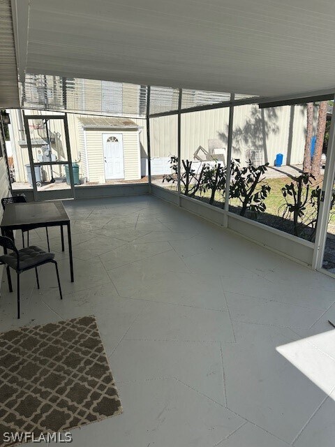 Foto del edificio - 25168 Pinson Dr