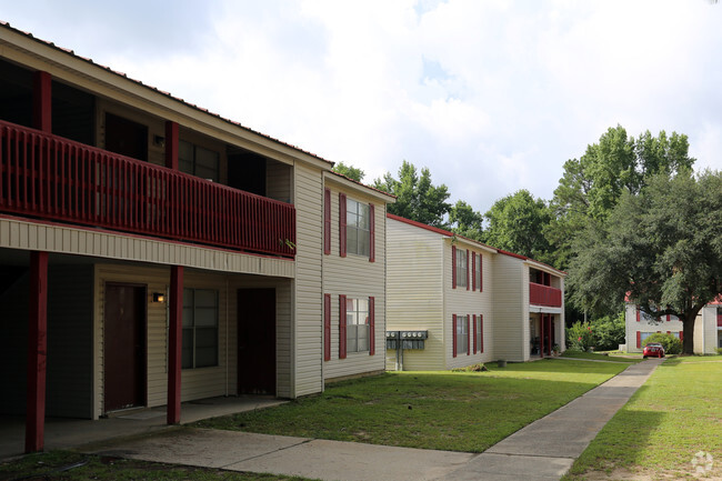 Building Photo - Creekside Apartments