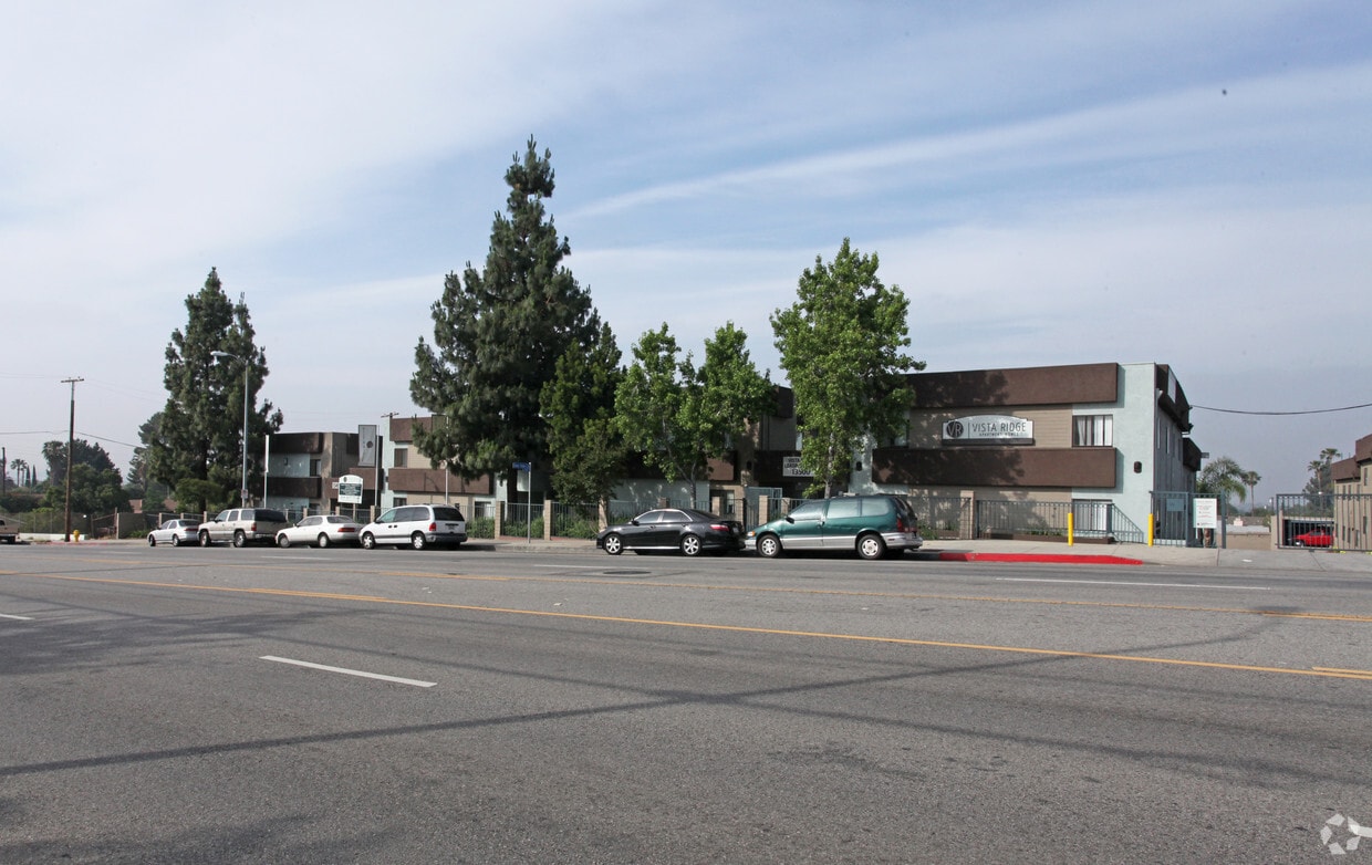 Vista Ridge Apartments - 13490-13520 Foothill Blvd