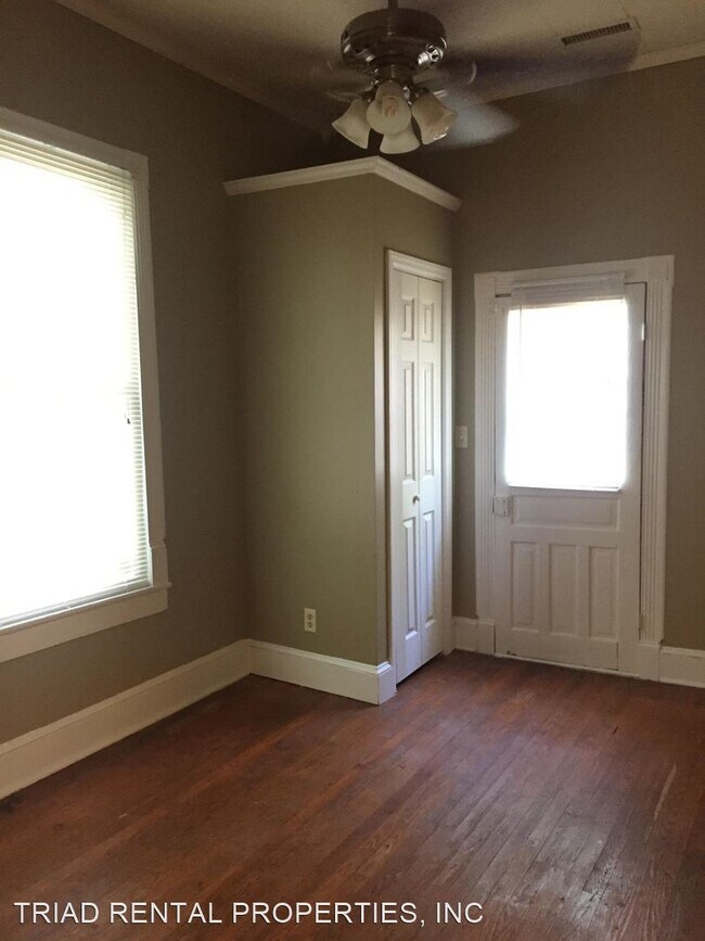 Foto del edificio - 3 br, 1 bath House - 339 WORTH ST.