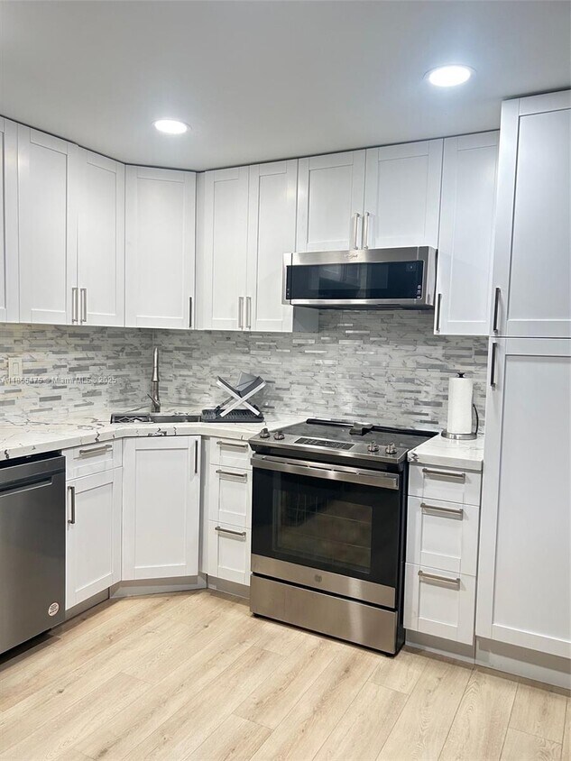 Foto principal - 1903 Bermuda Cir