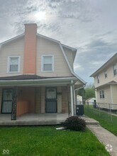 Building Photo - 3252 Winthrop Ave