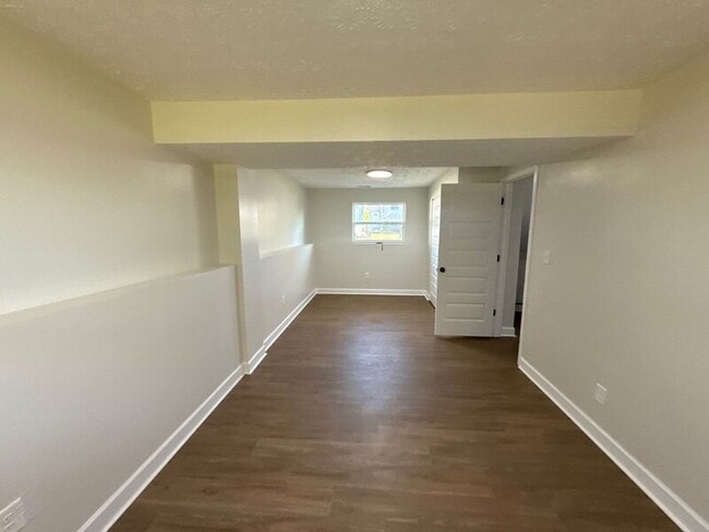 Building Photo - 2307 Bridlewood Blvd