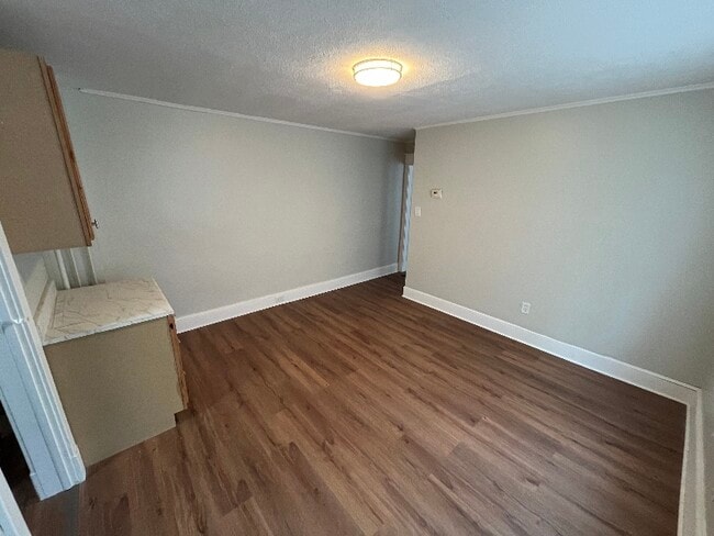 Foto del edificio - 1457 Hamilton Ave