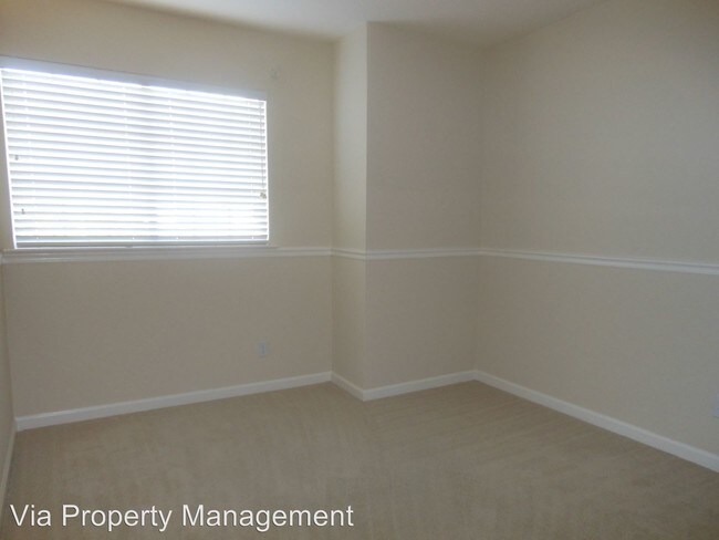 Building Photo - 2066 Eilene Dr
