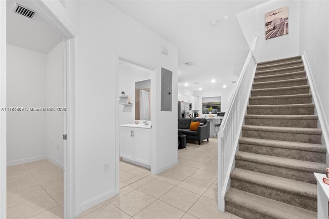 Foto del edificio - 14807 SW 183rd Ter