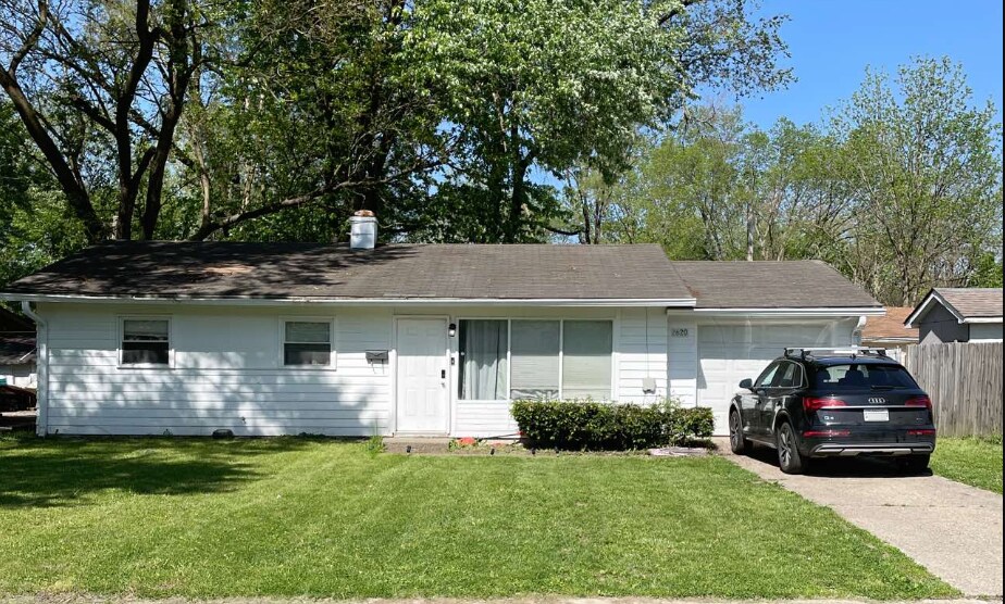 Primary Photo - 2620 Eagledale Dr