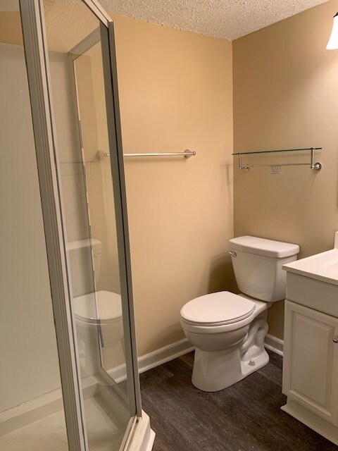 Building Photo - 2066 Tamarin Dr