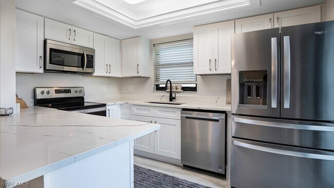 Building Photo - 6324 Sugar Bush Ln