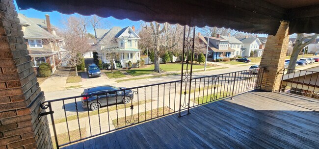 Foto del edificio - 618 Lincoln Ave