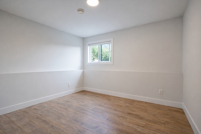 Building Photo - 36701 Carl Creek Cres