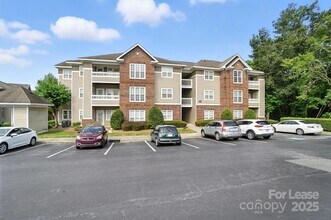 Building Photo - 9849 Campus Walk Ln