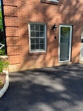 Building Photo - 63 Cranbury Rd