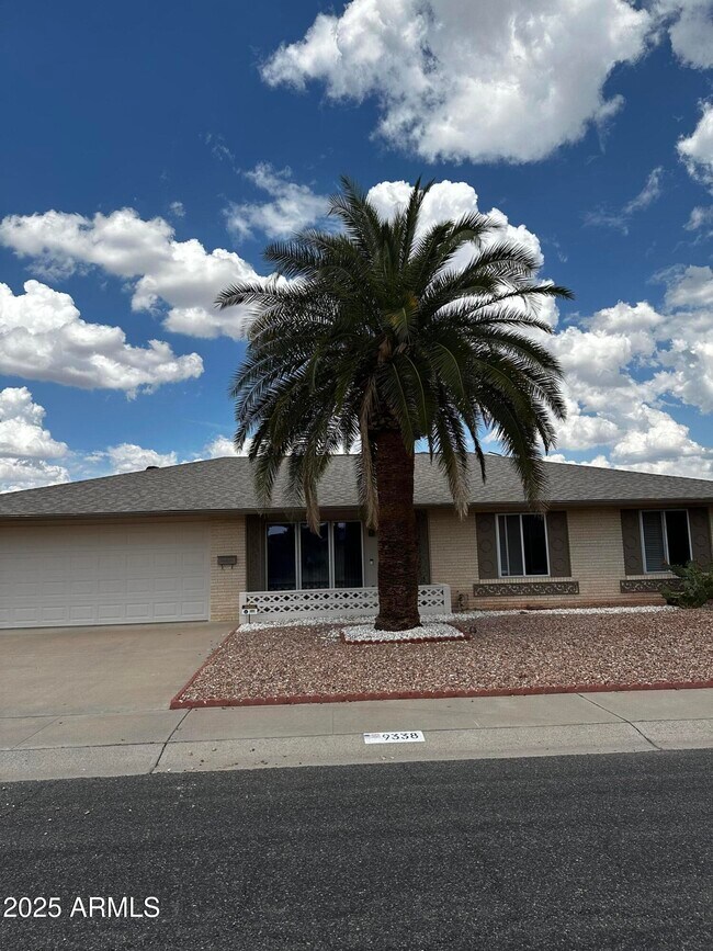 Foto del edificio - 9338 W Glen Oaks Cir N