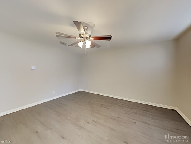 Foto del edificio - 902 Woodbrook St