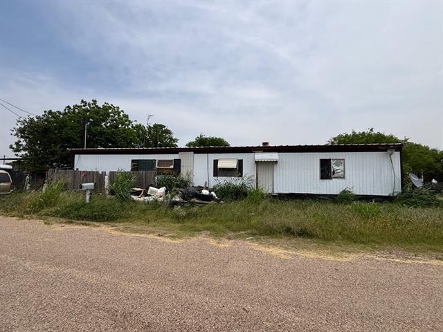 Building Photo - 561 Shipman Rd
